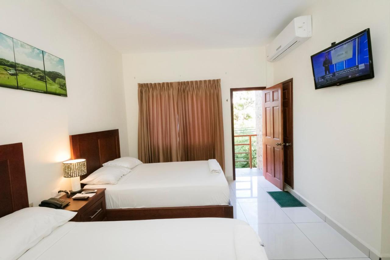 Hotel Mediterraneo Inn Santa Rosa de Lima Экстерьер фото
